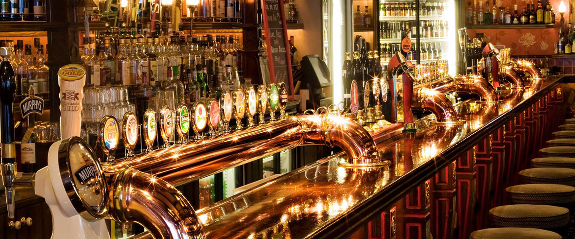 Baren hos Bishops Arms