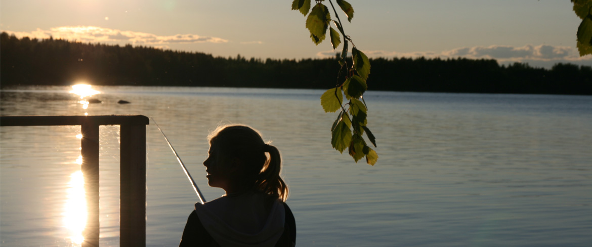 Kvällsfiske från brygga