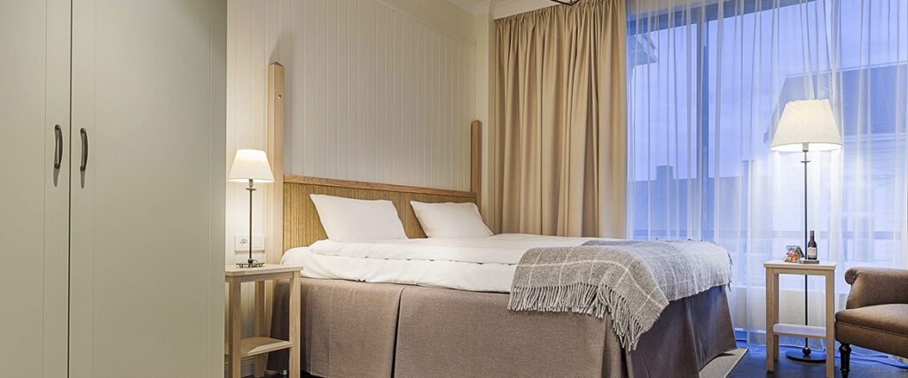 Hotel Bishops Arms