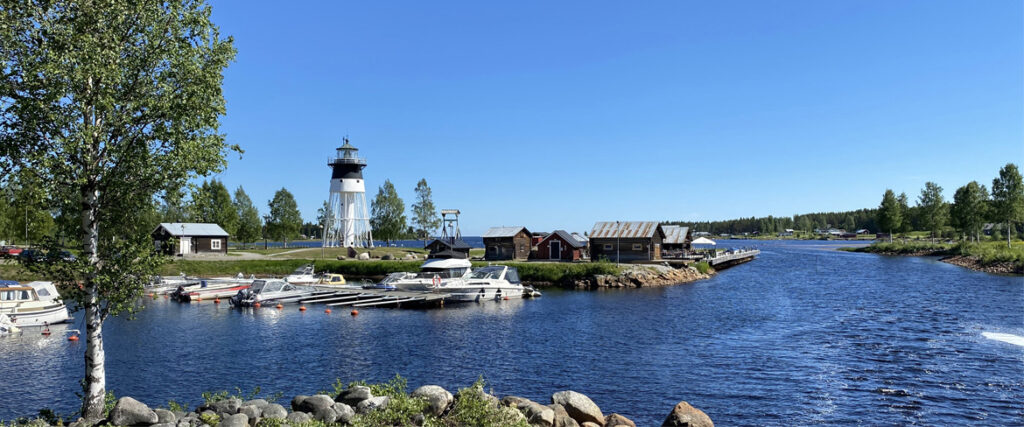 Skags fyr och hamn