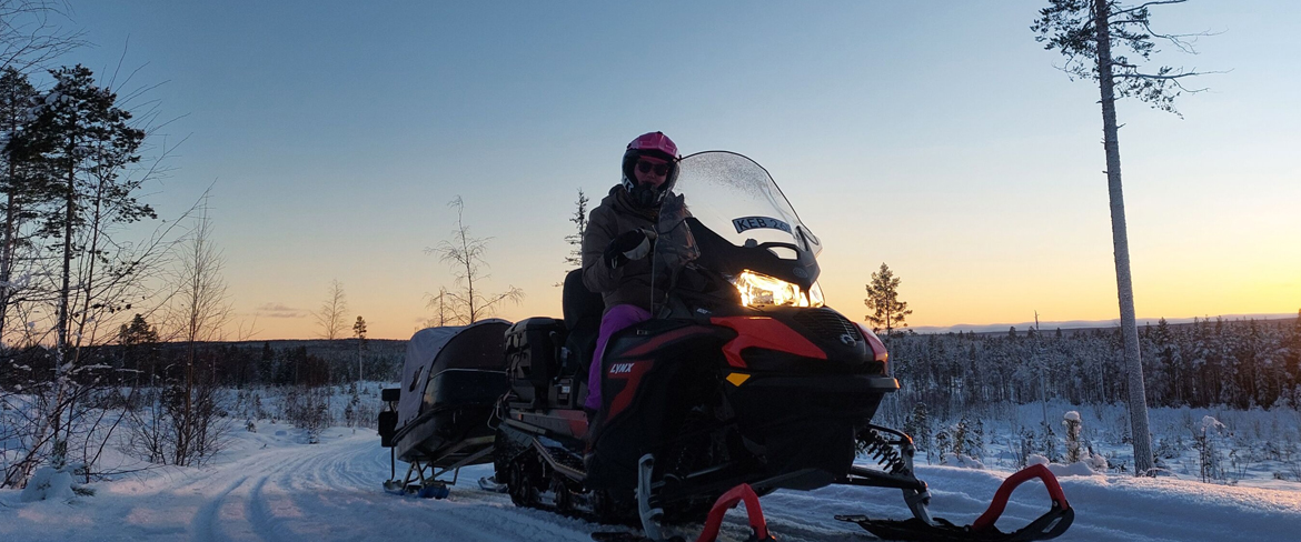 Snöskoter ute på tur