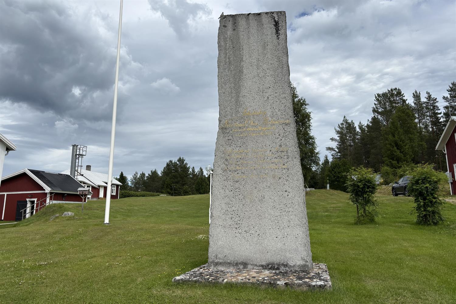 Biskopsstenen i Långnäs